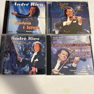 Set of CDs of Andre Rieu: Waltzes, 2005 in NY, Concert in Netherlands. Like New